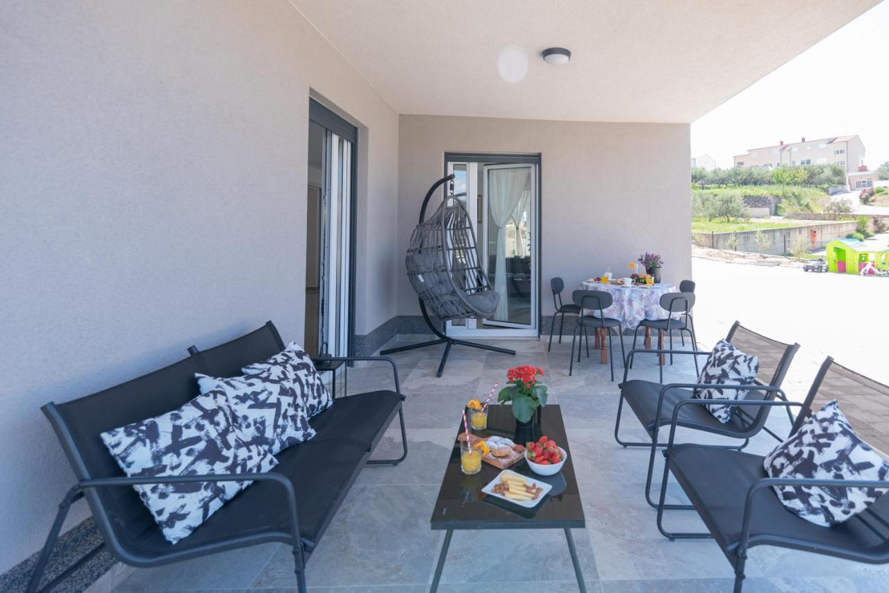 Villa Balic - Podstrana Ngoại thất bức ảnh